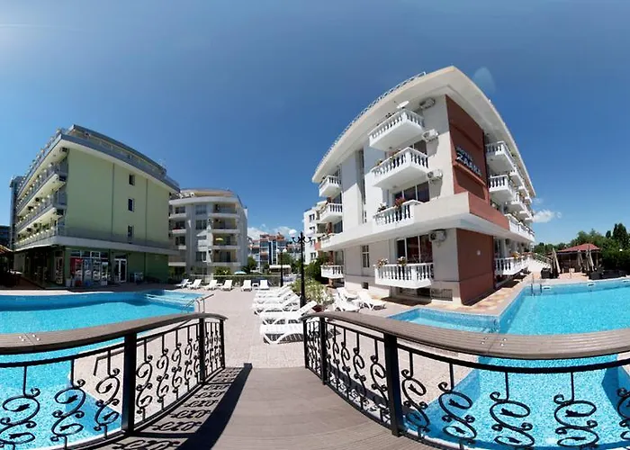 Hotel Zaara
