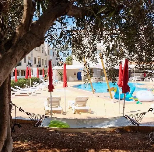 Amore Hotel Apts
