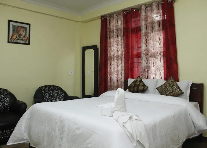 Aurora Guest House
