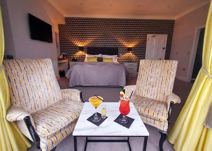 Kingsway Hotel.