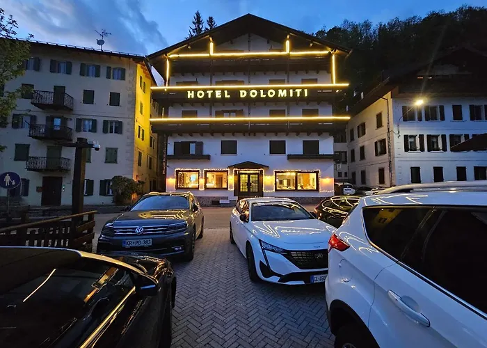Hotel Tea Dolomiti - Lago Di Alleghe - Monte Civetta