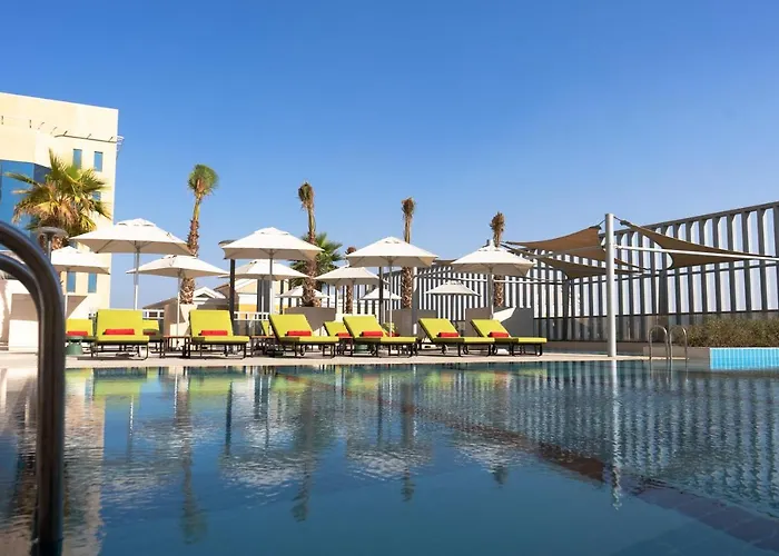 Rotana Corniche