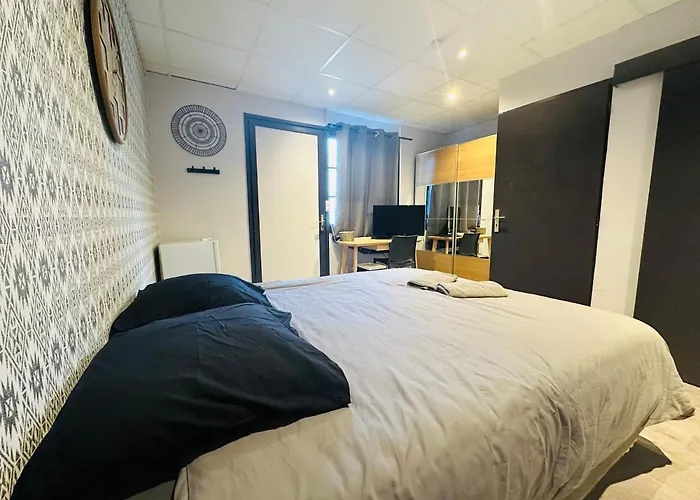 Centre De Vacances Hotel Caplandes