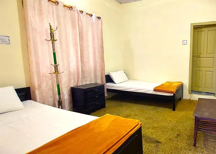 Abc Hotel