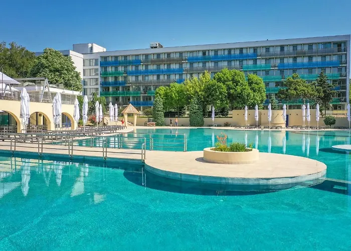 Hotel Cleopatra Saturn