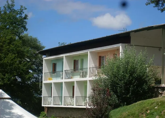 Les chambres et studios Camping Parc de Paletès