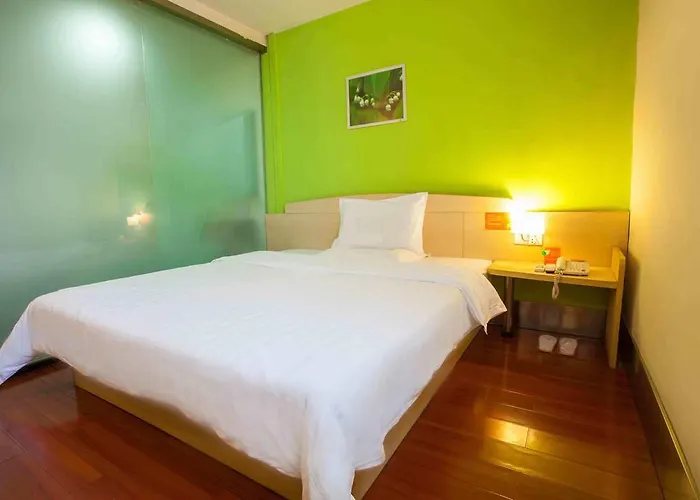 7Days Inn Chongqing Shapingba Pedestrian Street