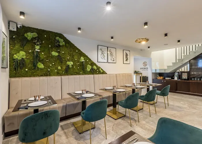 Sperone Hotel