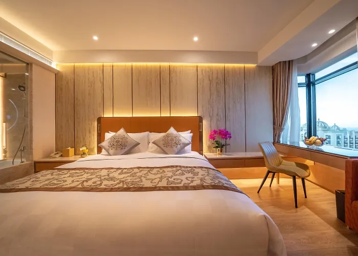Hotel Golden Dragon