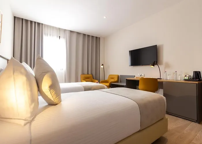 Golden Tulip Opera Alger