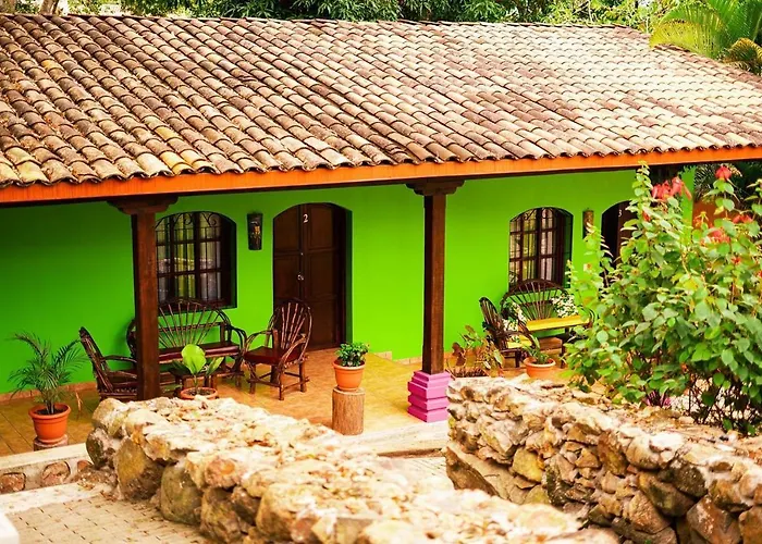 La Arboleda Colonial Hotel