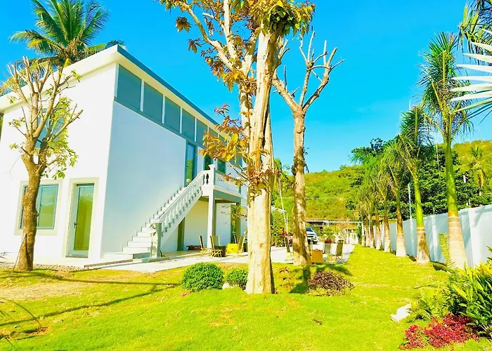 24 Gold Homestay