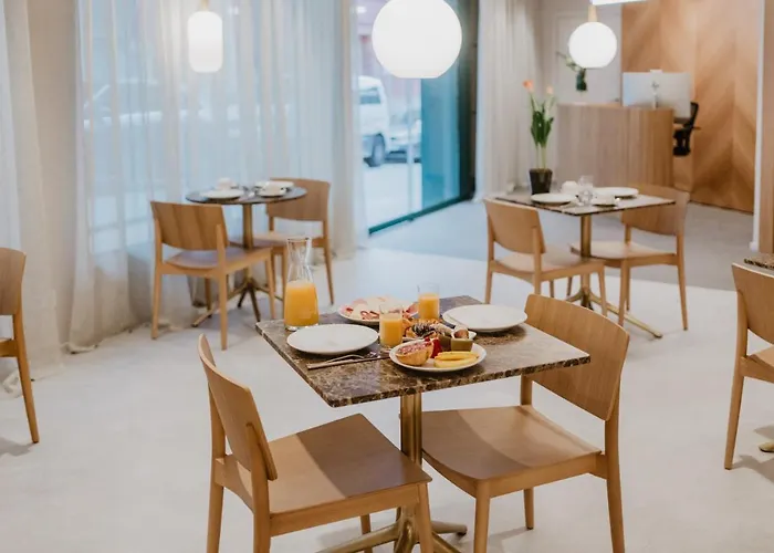 Hotel Petit Luxe