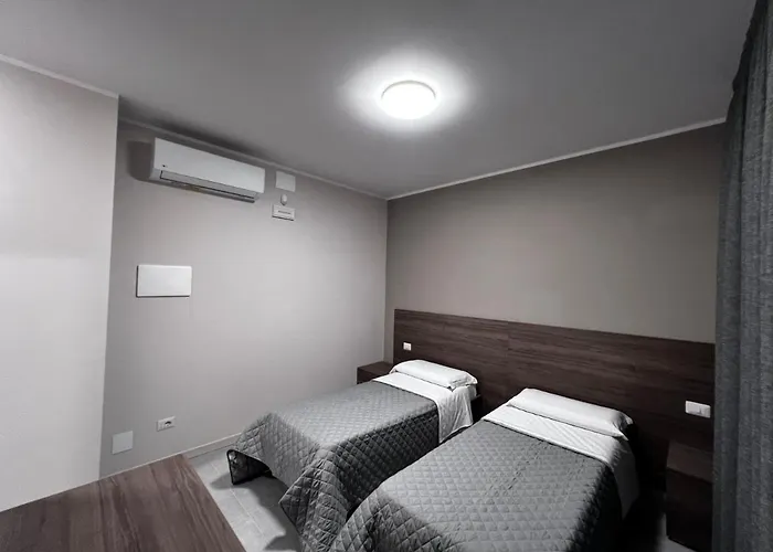 Bella Napoli albergo Chiari