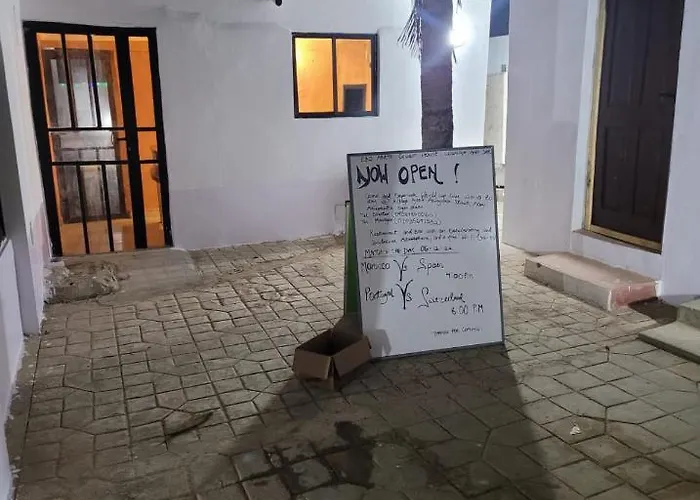 Eko Akete Guest House