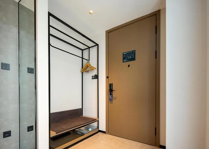 Atour Hotel Nantong North Street Vientiane City