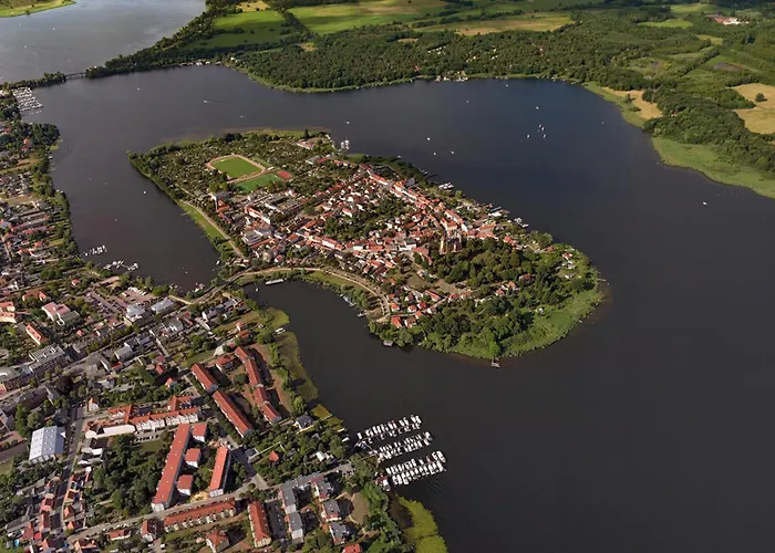 Hotel zur Insel