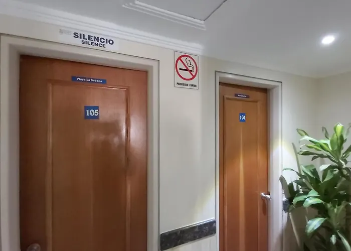 Hotel Muevete Por Vargas