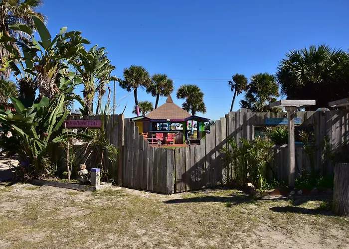 The Beach House At Si Como No Inn