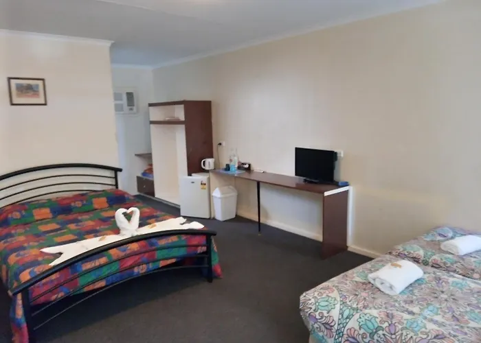Austral Inn