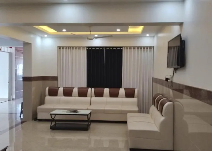 Dwarka Lodging & Boarding