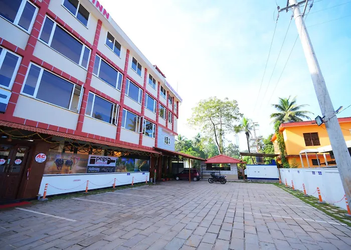 Hotel Rays Inn Boarding And Lodging