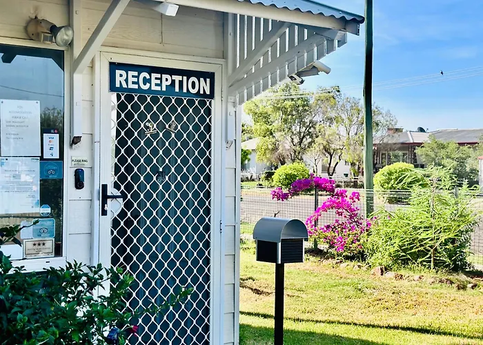 Country Way Motor Inn