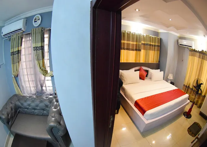 Remzy Hotel & Suites, Olomore