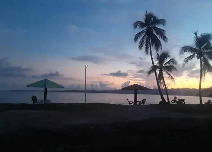 Ocean Breeze Hotel & Restaurant