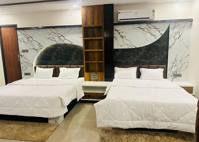 Yatri Nivas Sagara