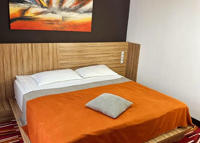 Mildom Premium Hotel