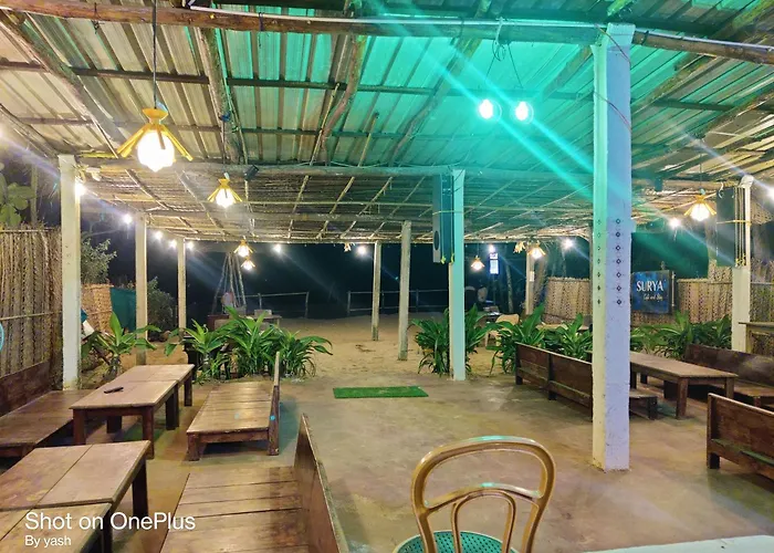 Surya Cafe And Stay Sea View