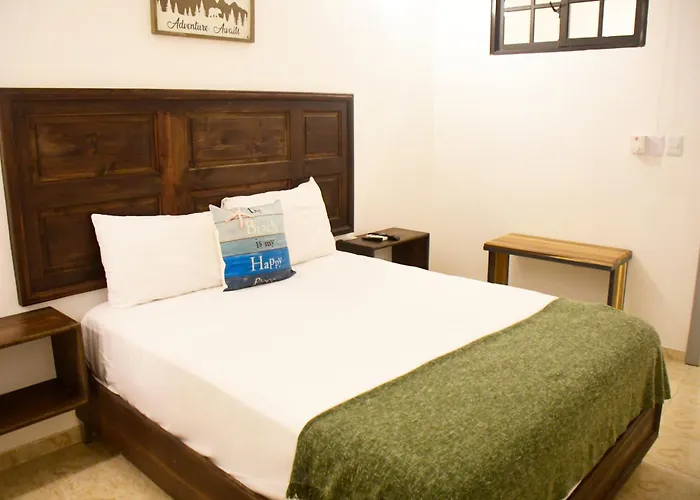 Hostal Marina Samana