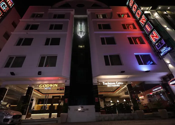 Hotel Godwin Deluxe Near Connaught Place Offers Free Airport Pickup