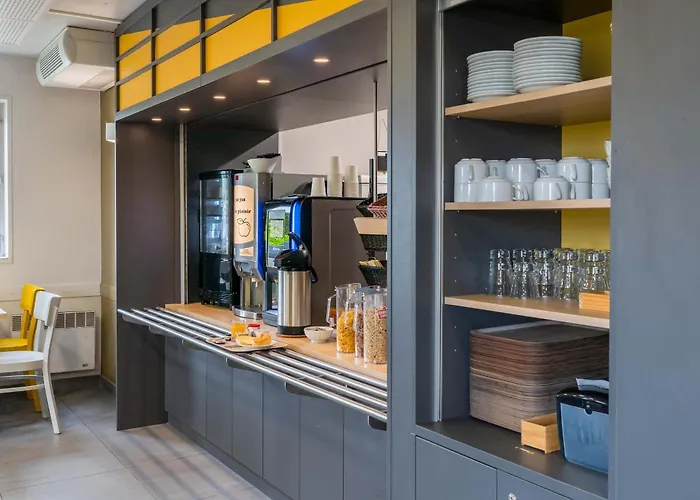 B&B HOTEL Troyes Saint-Parres-aux-Tertres