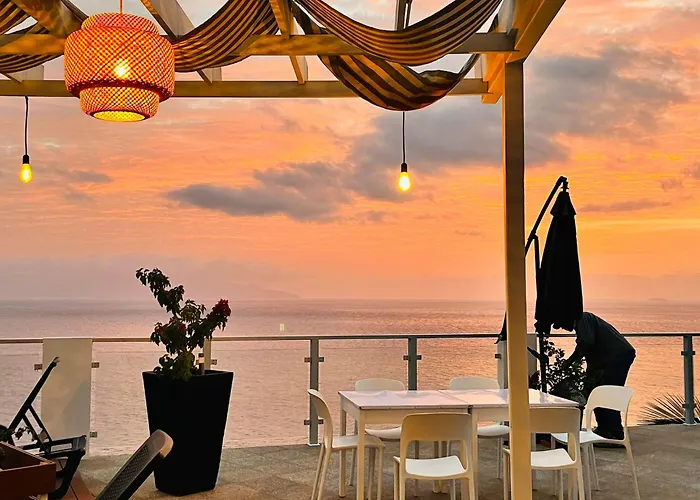 Fogo Boutique Hotel