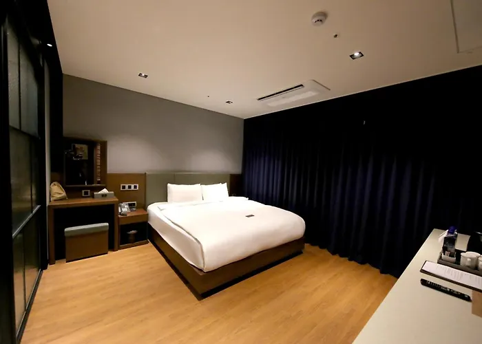 Sea Cruise Hotel