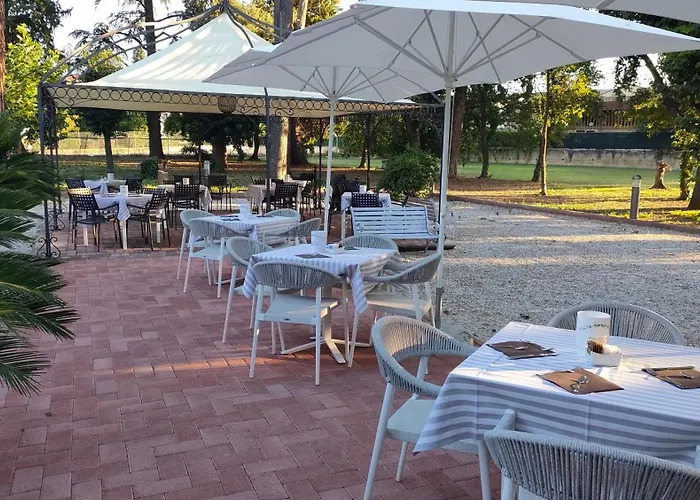 Villa Raffaello Park Hotel