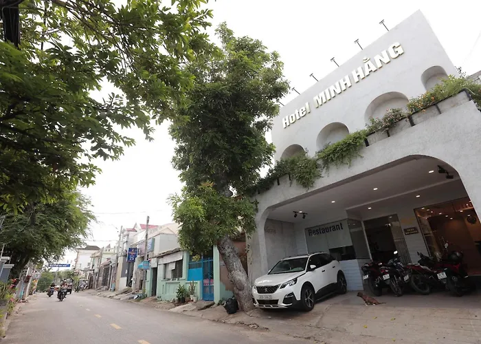 Hotel Minh Hang