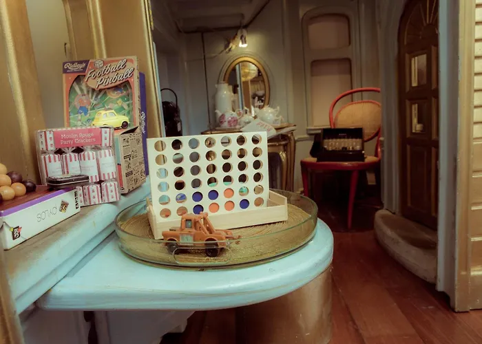 Atelier For Artists