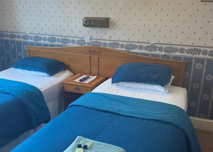 The Royal Victoria & Bull Hotel