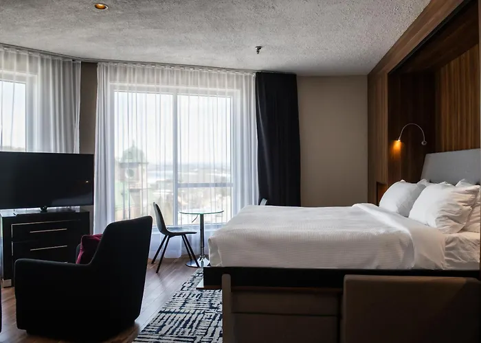 Hotel Chicoutimi, affilié à Hyvi