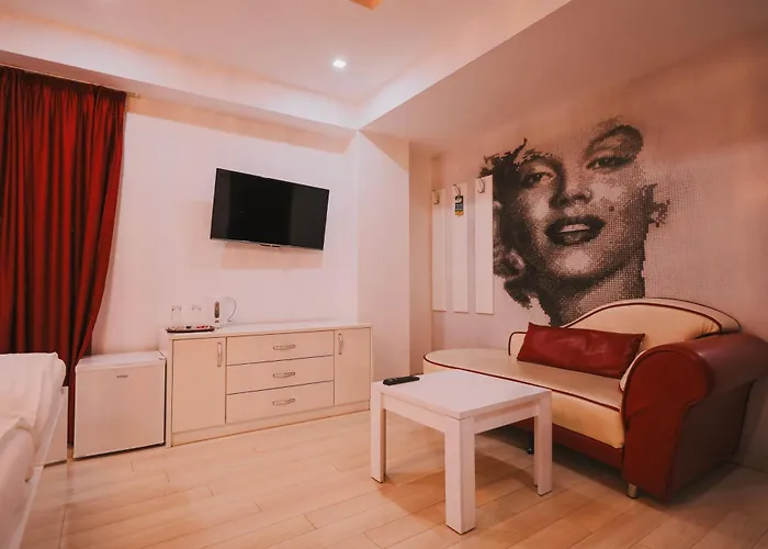 Mr.I Boutique Hotel&Bar