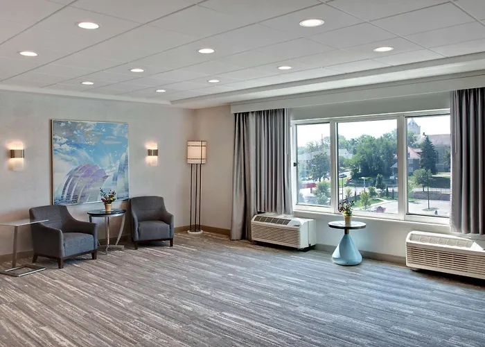 Hilton Garden Inn Kansas City/Kansas