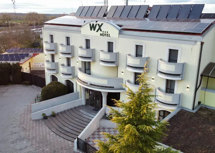 Wx Hotel