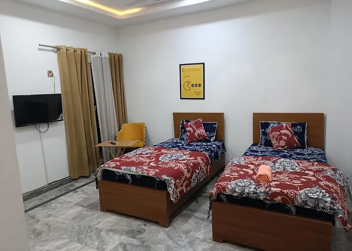 Dastak Hotel