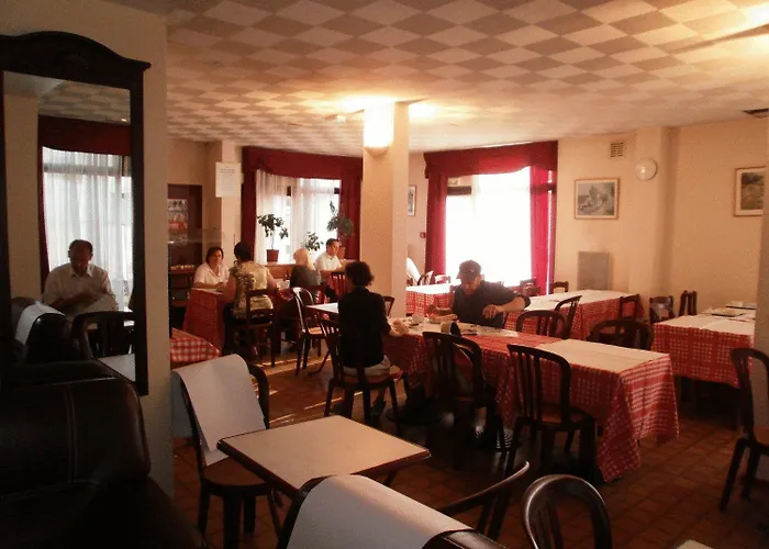 Hipotel Paris Marne La Vallee