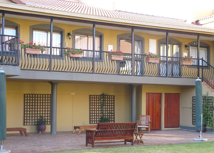 Benvenuto Hotel & Conference Centre