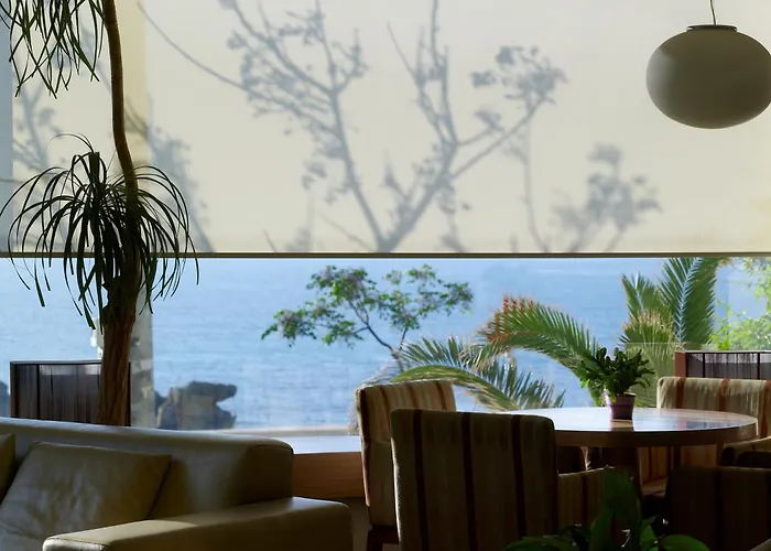 Irida Hotel