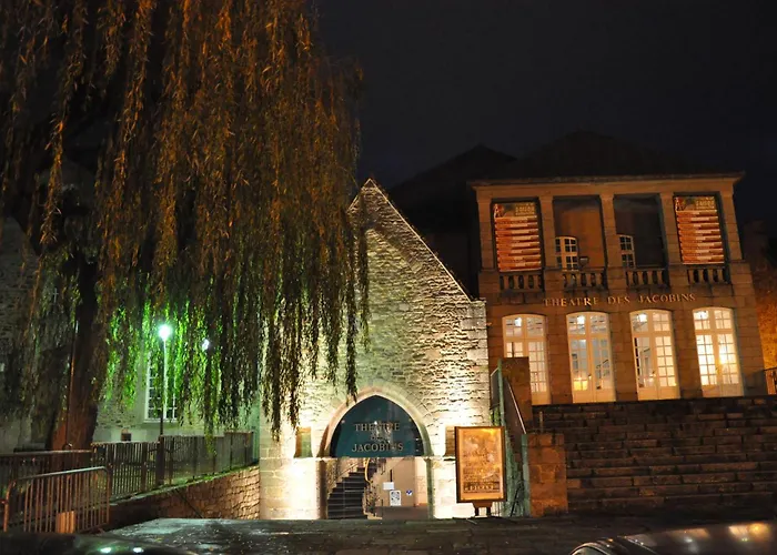 Cafe Hotel du Theatre Dinan